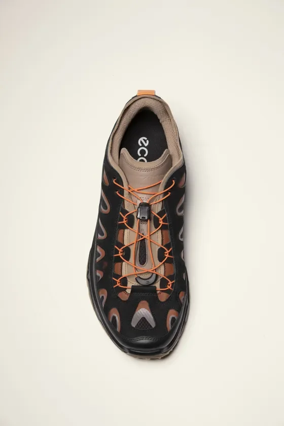ECCOが新コラボプロジェクト「ECCO.kollektive」始動！Craig Greenと相澤陽介による限定コレクションが発売
