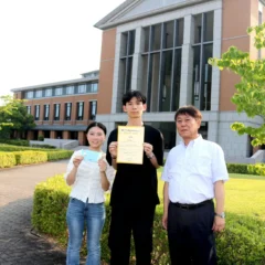 関西外国語大学の研究チームが小学生向けAI学習支援システムで「ラーニングイノベーショングランプリ」奨励賞を受賞