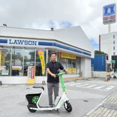 Lime、沖縄県内ローソンに電動モビリティ拠点設置 大手コンビニチェーンへの導入は初