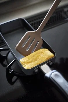 調理中の卵焼き